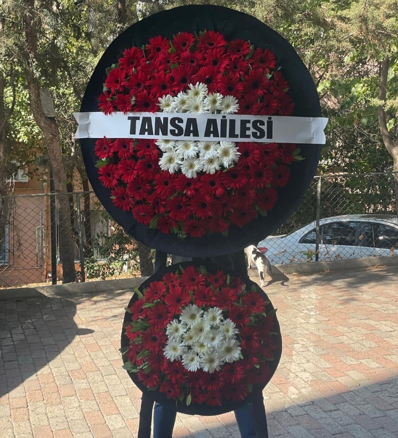 Görkemli İki Katlı Cenaze ve Taziye Çelengi