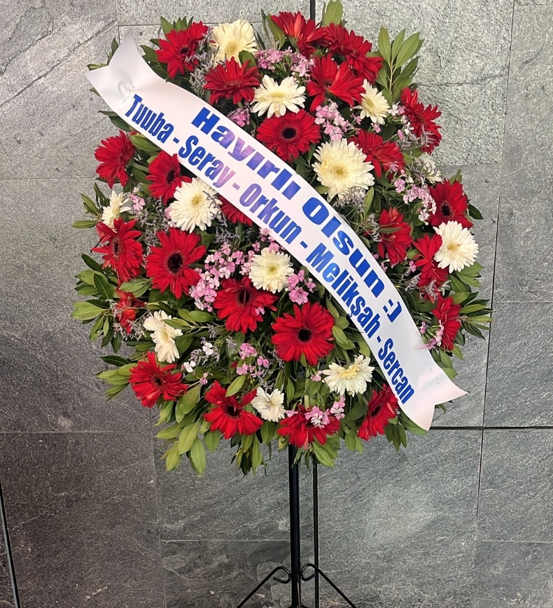 Canlı Renkli Gerbera Ayaklı Ferforje Çiçek Tasarımı