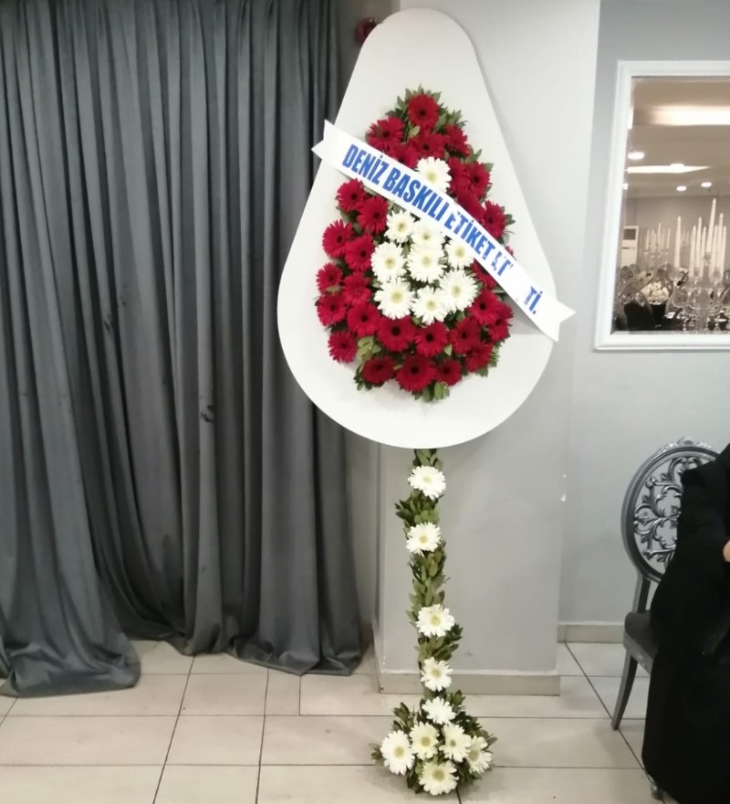 Kırmızı Beyaz Gerbera Lüks Tören ve Açılış Çelengi