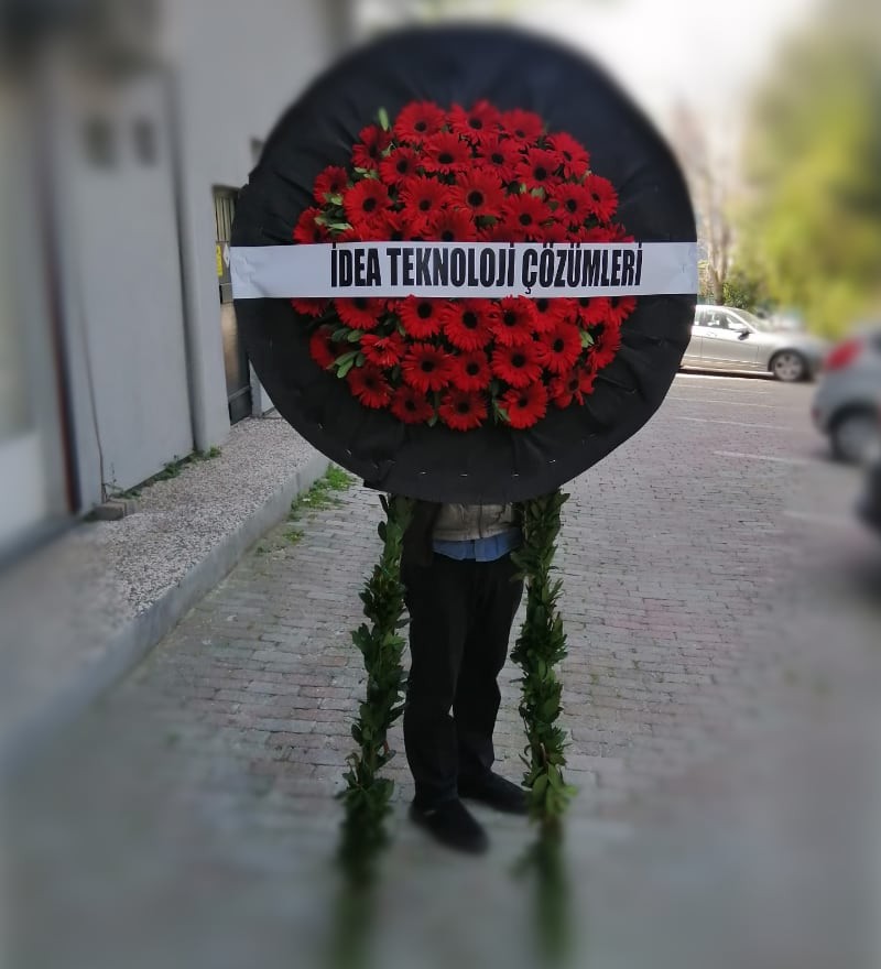 Asil Kırmızı Gerbera Cenaze ve Taziye Çelengi