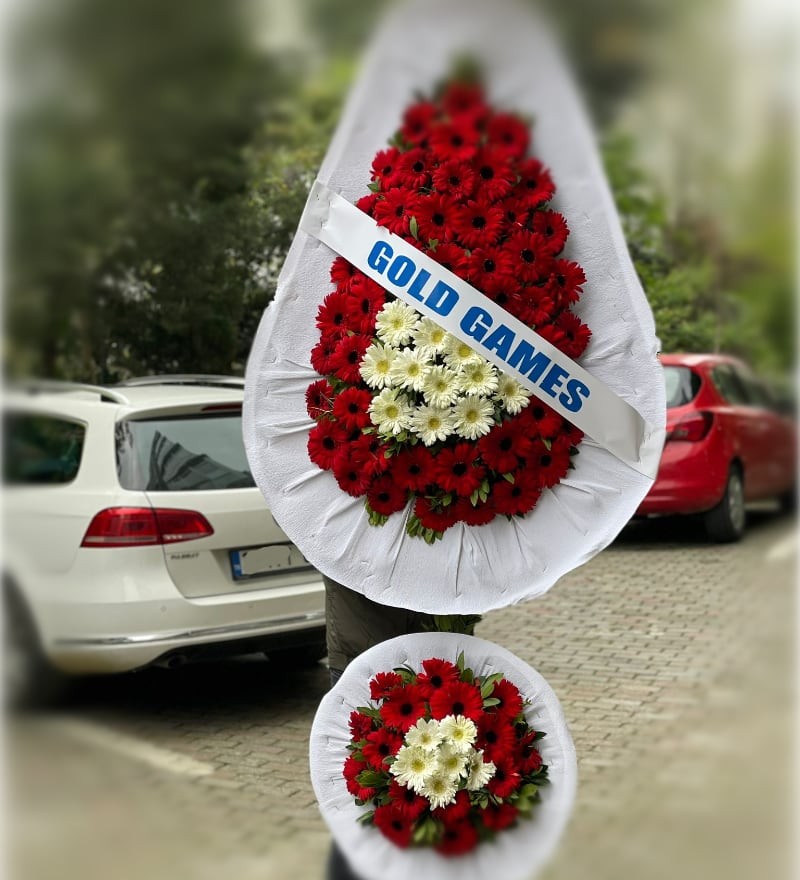 Kırmızı Beyaz Gerbera İki Katlı Tören ve Düğün Çelengi
